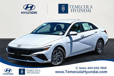 2025 Hyundai Elantra Hybrid