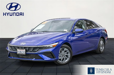 2025 Hyundai Elantra Hybrid