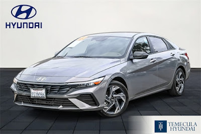 2025 Hyundai Elantra Hybrid