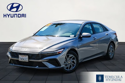 2026 Hyundai Elantra Hybrid